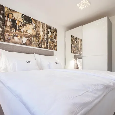 Apartment Divat - Smart Homes *
