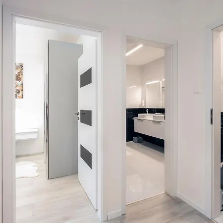 Divat - Smart Homes Győr